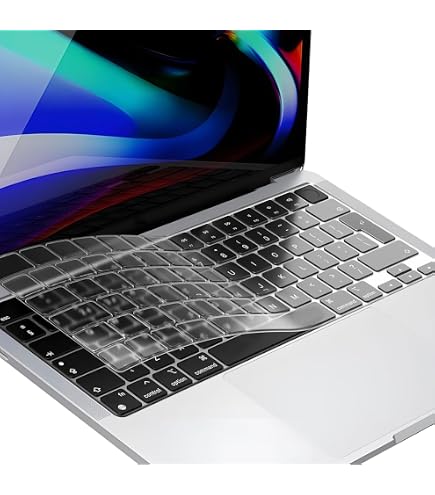 Batianda Copertura Per Tastiera Silicone Per MacBook Pro 14/16 E Air 13/15 (2021-2024, Chip M1-M4) - Design Sfumato Bianco/Viola, Tipo US