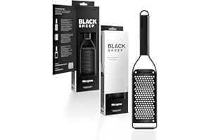 Microplane Grattugia da Cucina con Lama Spessa in Acciaio Inox Made in USA per Formaggio, Carote, Zenzero, Cocco e rafano della Serie Black Sheep