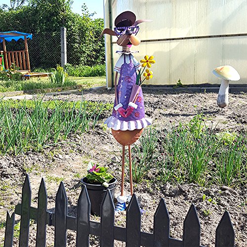 COM-FOUR® Dekofigur „Hundedame mit Blumen“, Gartenfigur aus bunt lackiertem Metall im Hunde-Design, ca. 63×21,6x12cm - 2