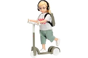 LUNDBY Dolls House People – Bendable Posable Dolls for Girls, Doll House Mini Doll Set with Toy Scooter for Creative Play, Dollhouse Accessories, Scale 1:18, 9cm, Boys & Girls Toys Age 3 +
