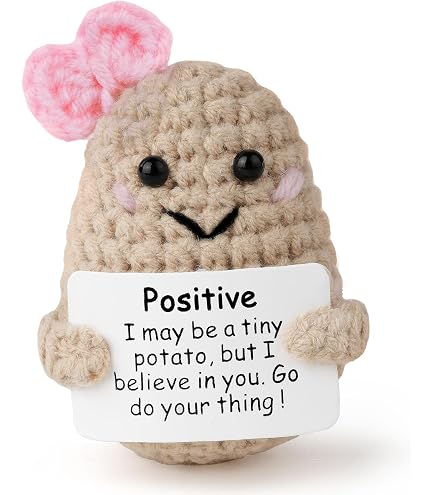 Patate Positive - Bambola A Maglia 7cm Con Biglietto Ispiratore - Portafortuna In Lavorato A Mano Per Regali Incoraggiamento