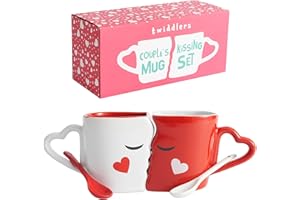 THE TWIDDLERS Embrasser Tasses, Grandes Mugs Couple Céramique avec Cuillères & Boîte-Cadeau - Cadeau de Noël pour Elle & Lui