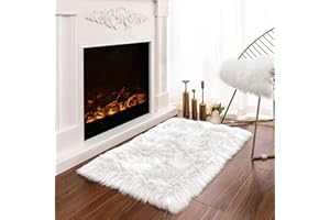 Latepis Teppich 60x90 cm Teppich Weich Weiß Kunstfell Teppich Klein Flauschiger Teppich Flur Waschbar Shaggy Teppich Weich Zimmer Deko