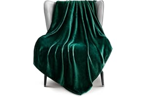 EXCLUSIVO MEZCLA Forest Green Flannel Velvet Plush Throw Blanket
