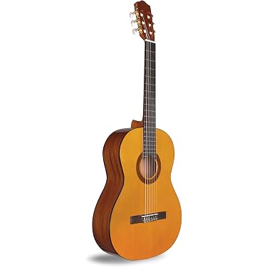 Amazon.com.tr En Çok Talep Edilenler: Klasik Gitarlar listesinde