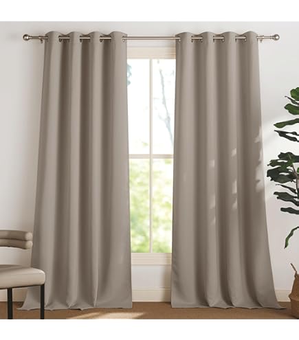 ROOM99 Aura Gordijn met zilveren ringen, 140 x 260 cm breed x hoogte, verduisterend, schuifgordijnen, decoratief, modern gordijn, woonkamer, slaapkamer, beige, 1 stuk