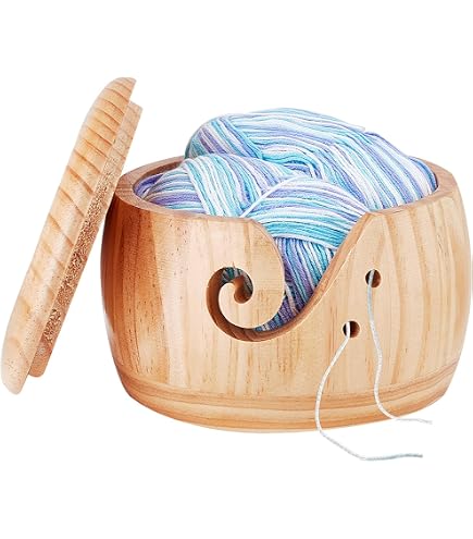 Hind Handicrafts Ciotola per filati in alluminio di alta qualità, realizzata a mano, per lavorare a maglia e uncinetto, design con incisione floreale, base antiscivolo, regalo per maglieria e
