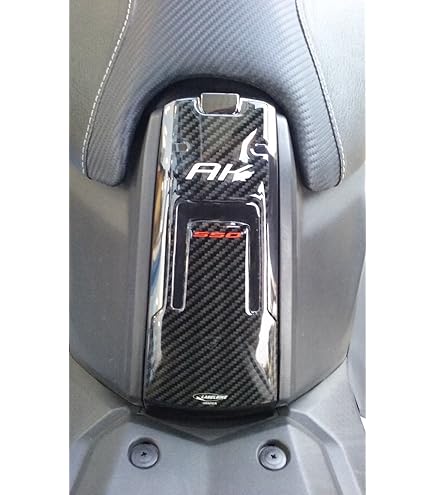 Adesivi Protettivi Per Scooter Kymco AK 550 - Resinati, Effetto 3D, Impermeabili, Made In Italy - Foto 6