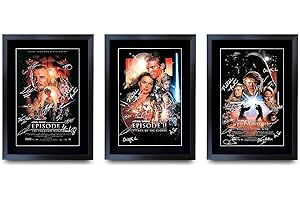 HWC Trading A3 FR Star Wars Prequel Trilogy Movie Poster Sammlung Cast Signed Geschenk gerahmt Printed Autogramm Natalie Portman Ewan McGregor Hayden Christensen Geschenke drucken Foto Bild anzeigen