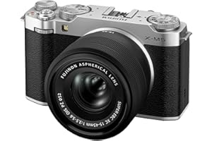 FUJIFILM X-M5 Fotocamera Digitale Mirrorless 26MP, Kit XC15-45mmF3.5-5.6, Sensore CMOS X-Trans 4 APS-C, X-Processor 5, Filmati 6.2K 30p, Schermo LCD 3" Vouch vari-angle, Argento