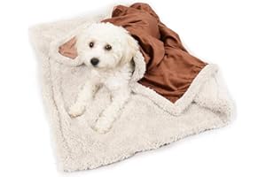 PAWSEE Puppy Fleece Blankets, Washable Sherpa Fluffy Cosy Warm Plush Pet Blankets for Small Dog Cat Kitten Double Thickness Throws 114 x 76 cm Brown