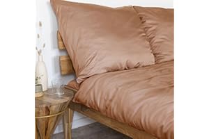 ‎AGA.PIE AGAPIE - Bambus Lyocell Kopfkissenbezug 80x80 cm - Rost-Braun, 100% Bio Oeko-Tex 100, für Allergiker, Antibakteriell, Ganzjahres-Bettwäsche, Atmungsaktiv, Geruchshemmend, Besonders sanft
