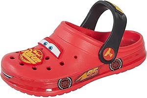 Disney Jungen Cars Clogs mit Charms, Kinder Sandalen, Lightning McQueen Slipper mit Knöchelriemen, Strand Schuhe.