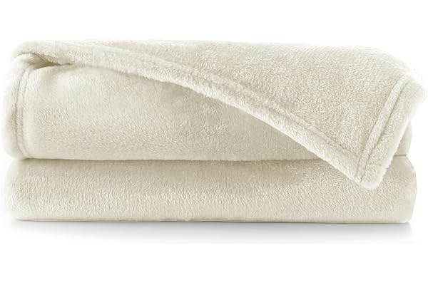 DecoKing Couverture Polaire 70 x 150 cm Plaid Doux en Microfibre pour Lits Canapés Chaises et Divans Style Scandinave Chaude Légère et pour Toutes Les Saisons Crème Mic