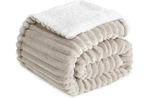 ‎RUIKASI RUIKASI Sherpa Decke 150x200 cm - Flauschige Kuscheldecke Weich Beige, Warme Winterdecke Cord für Sofa & Couch, Dicke Wolldecke XL