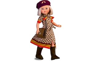 Nancy Colección - Azafata, muñeca reedición de 1979 con el Uniforme Oficial de azafata de Iberia de Rubia Vestida del 77, muñeca para coleccionistas con Certificado Oficial, Famosa (NAL04000)