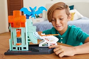 Hot Wheels City Hospital del Murciélago, pistas de coches de juguete (Mattel GJK90)