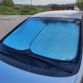SunWALL Tesla Model Y i&ccedil;in Y&uuml;ksek Isı Yalıtımlı ve%99 Uv Korumalı Oto G&uuml;neşlik