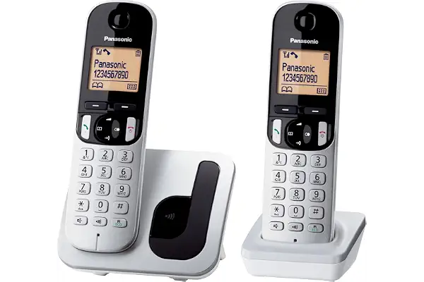 Panasonic KX-TGC212SPS Teléfono Fijo Inalámbrico Duo Digital (LCD 1,6", DECT, Agenda, Alarma, Bloque Llamadas, Intercomunicador entre unidades), Color Plata