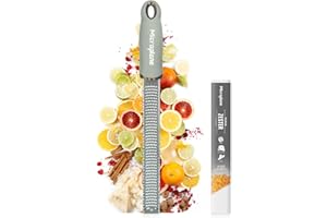 Microplane Zester Grater in Sage Green for Citrus Fruits, Hard Cheese, Ginger, Chocolate and Nutmeg with Fine Stainless Steel Blade - Made in USA