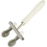 Tagliapasta Pentagono In Metallo 7 cm Stadter