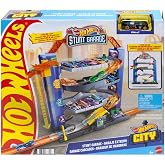 Hot Wheels Akrobasi Garajı Oyun Seti Hot Wheels Maceraya Başlangı&ccedil; Garajı, 4 Katlı, 3-8 Yaş Arası &Ccedil;ocuklar İ&ccedil;in GNL70 GNL70