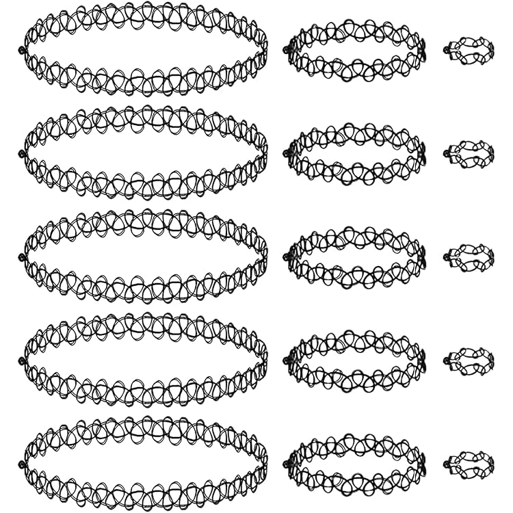 GoldRock Set van 23 halskettingen en 3 zwarte ringen - Tattoo ketting uit de jaren 90 - 17 gothic choker kettingen - 3 armbanden - Neon ketting - Voor kinderen