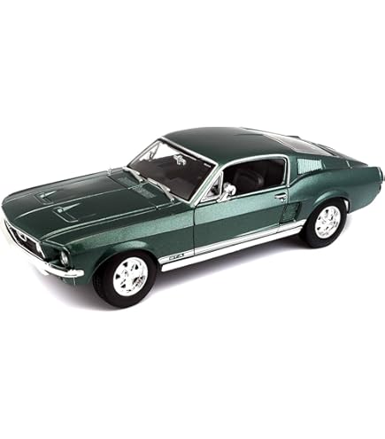 Buy Motormax 1:18 Mercedes-Benz SL 500 Online at Low Prices in