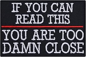 EXPRESS-STICKEREI Parches ropa Divertido "God send me to teach you a lesson" bordado/para planchar - Parche motero para planchar Accesorios de moto Aplicación para cuero y todos los tejidos - 85x60mm