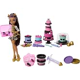 Monster High Havalı Doğum G&uuml;n&uuml; pasta seti ve Clawdeen Wolf bebek, pasta kreması ve s&uuml;sleme şırıngası gibi 20'den fazla aksesu