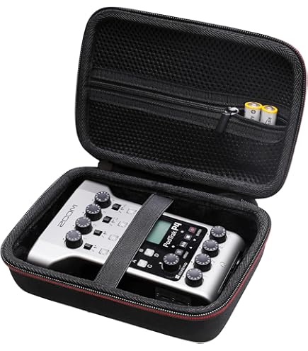 Zoom PodTrak P4 Portable Multitrack Podcast Recorder + 4x Zoom M-1