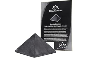 Heka Naturals Piramide di Shungite Non Levigata Pietra Nera | 5 cm - Decorazioni Casa Shungite Pietra Naturale Prodotti di Protezione EMF - Pietre Chakra Cristalli Curativi Piramide Meditazione