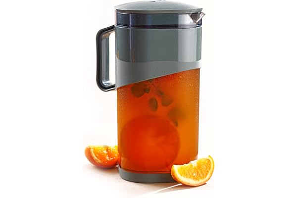 Ganesh Plastic Ravish Jug with Lid to Serve Ice Tea, Juice, Cocktail, Mocktail, Beverages, for Dining Table-Color May Vary,1600 ml