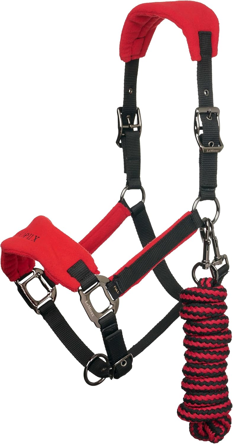 LeMieux Vogue Fleece Headcollar with Lead Rope - Extra Padding, Adjustable at Curb and Poll Strap