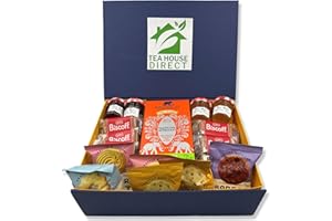 TEA HOUSE DIRECT Border Biscuits - Butterscotch, Viennese, Chocolate, Golden Oat, Shortbread | 5 Lotus Biscoff Cookies | Bonne Strawberry & Orange Marmalade Jam | Williamson Tea Traditional Afternoon x50 - Gift Hamper