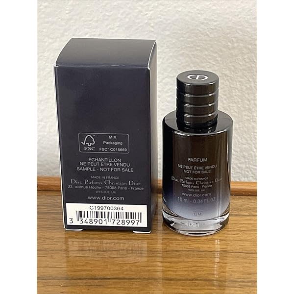 メンズEAU SAUVAGE EXTREME by Dior for Men Eau Sauvage Extreme Cologne for Men by Christian Dior | FragranceX.com