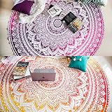 Este versátil tapiz redondo, con diseño de mándala de color amarillo y rosa de la India, viene en un bonito paquete de regalo listo para regalar a sus seres queridos.