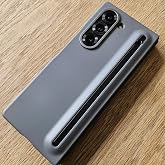 Coverzone Samsung Galaxy Z Fold 7 ile Uyumlu Tuşlu Kalem B&ouml;lmeli Kamera Koruma &Ccedil;ıkıntılı Telefon Kılıfı, Arka Entegre Stylus 