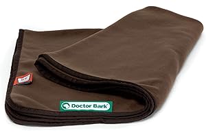 ‎DOCTOR BARK Doctor Bark | kuschelige Hundedecke waschbar bis 95°C, hygienische, weiche Fleecedecke für Sofa und Hundebett, Flauschige Haustierdecke - Made in Germany (M - 100x70 cm/Braun)