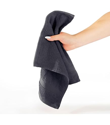 Julie Julsen - 2 set Julie Julsen tapis de bain tapis de douche en