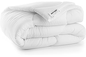 DecoKing Piumino 220 x 240 cm, Piumone Leggero per Letto Matrimoniale, Trapunta in Microfibra per Tutte le Stagioni, 100% Imbottitura in Fibra Cava, Oeko-Tex Standard 100, Bianco, Inez