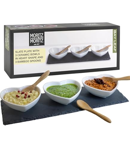 Vegetarische borrelplank met bitterballen, kaas en groente