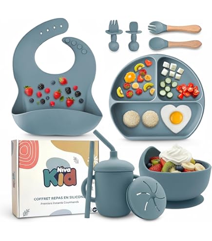 BPA-free silicone feeding set presented by Yum Yum's - Suction bowl - Baby pacifier set - Wooden spoon and fork - Cup - Divided plate - Easy to clean - Adjustable bib - For