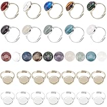 Spectre De Couleurs De Pierres Précieuses Semi-précieuses Cristallines Dans Une Bordure Ovale Isolee Fond Blanc 159177601