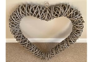 SMRL Rattan Hanging Heart, Rustic Wall Art, Excellent Quality (Medium)