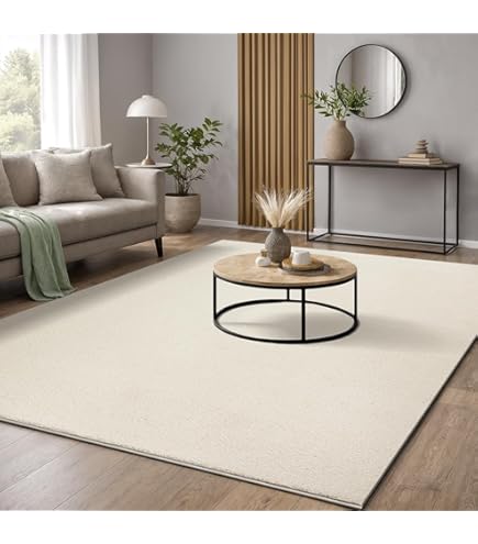 Interieur05 Hoogpolig vloerkleed Nika zand - 240 x 340 cm | Leen Bakker