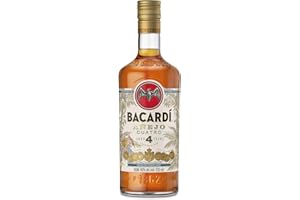 ‎BACARDI BACARDÍ Añejo 4 Jahre alter Premium Caribbean Rum, im Eichenfass gereifter Karibik-Rum, 4 Jahre unter karibischer Sonne gelagert, ideal als Geschenk, 40% Vol., 70 cl/700 ml