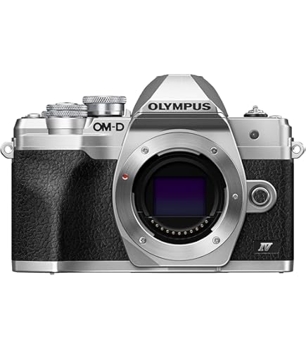 超美品Olympus E-M10 Mark III シルバー 3本レンズセット OLYMPUS OM-D E-M10 Mark Ⅲ カメラ シルバー 【公式通販】