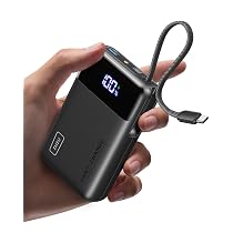 Power Bank 60000mAh Con 4 Cavi Integrati, Ricarica Rapida PD 45W, Display LED, Torcia, Per Smartphone, Tablet E Laptop