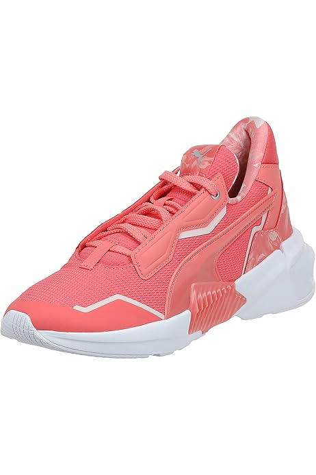 puma training xt geo pearl trainers in pink